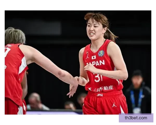 蓝武士踏上世界杯征程高市早苗出征寄语日本必捧回金杯全力冲击冠军